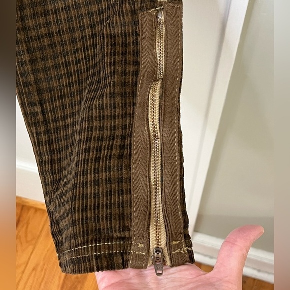 WE THE FREE PEOPLE Sz 24 THE LONDON CALLING SLOUCHY CORD PANTS SANDSTONE New - Picture 7 of 16